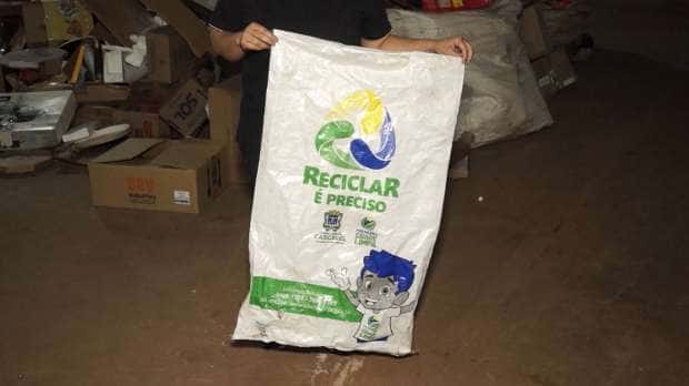 COLUNA 23 06 – Reciclar é preciso! Mas até onde podemos executar a reciclagem sem atrair doenças?