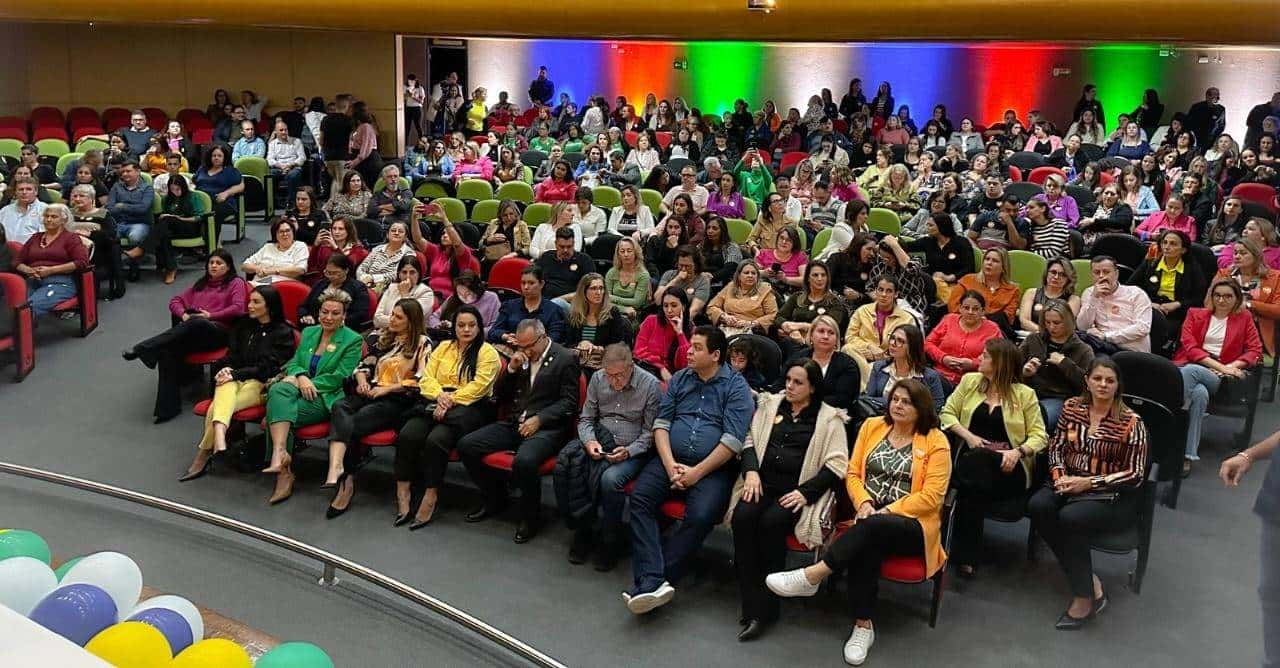 PSD Mulher reúne mais de 300 mulheres e fortalece participação feminina na política