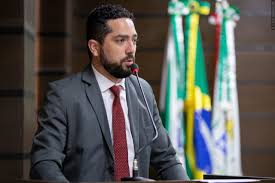 Encaminhada para arquivo denúncia de abuso do poder econômico e religioso contra o vereador Tiago Almeida, caso não haja recurso