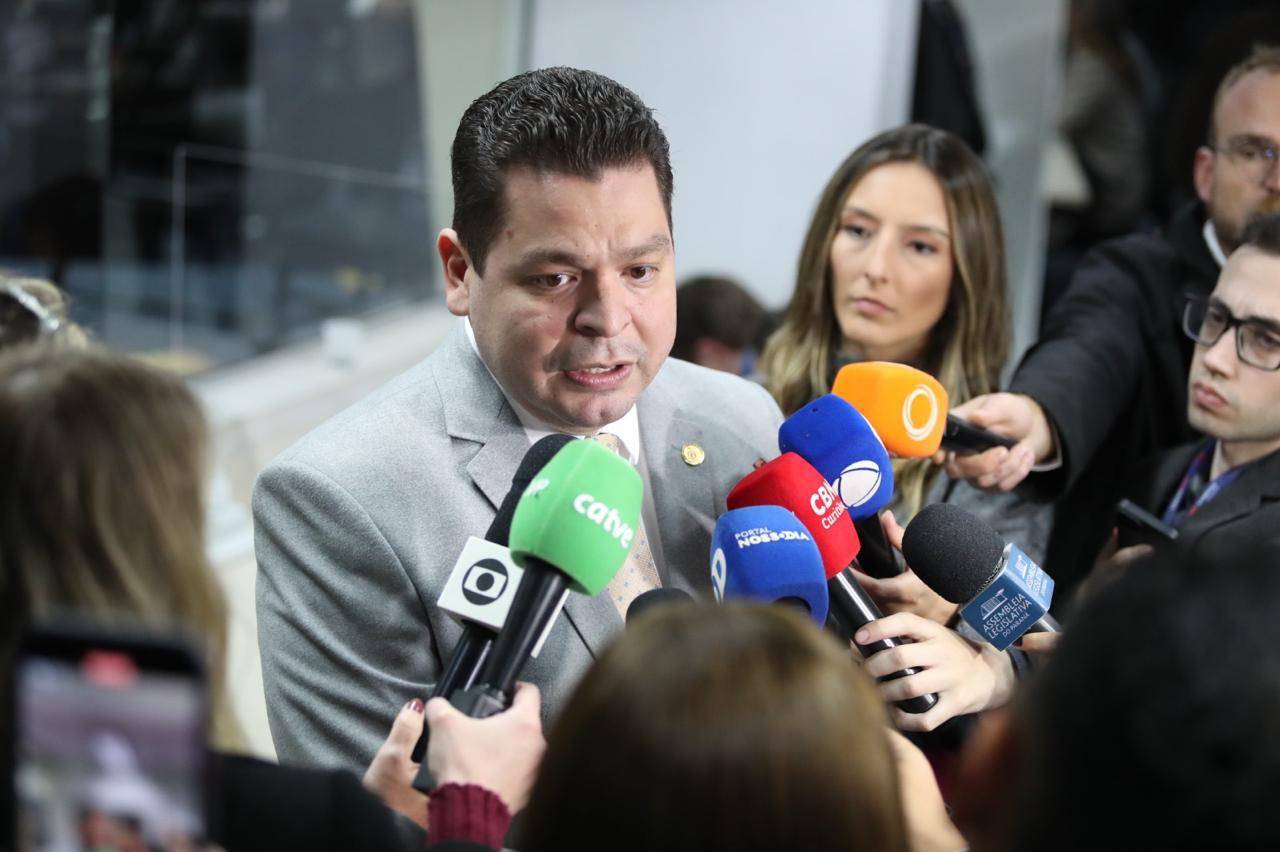 Assembleia Legislativa do PR aprova exigência de instalação de acostamento em novas rodovias estaduais